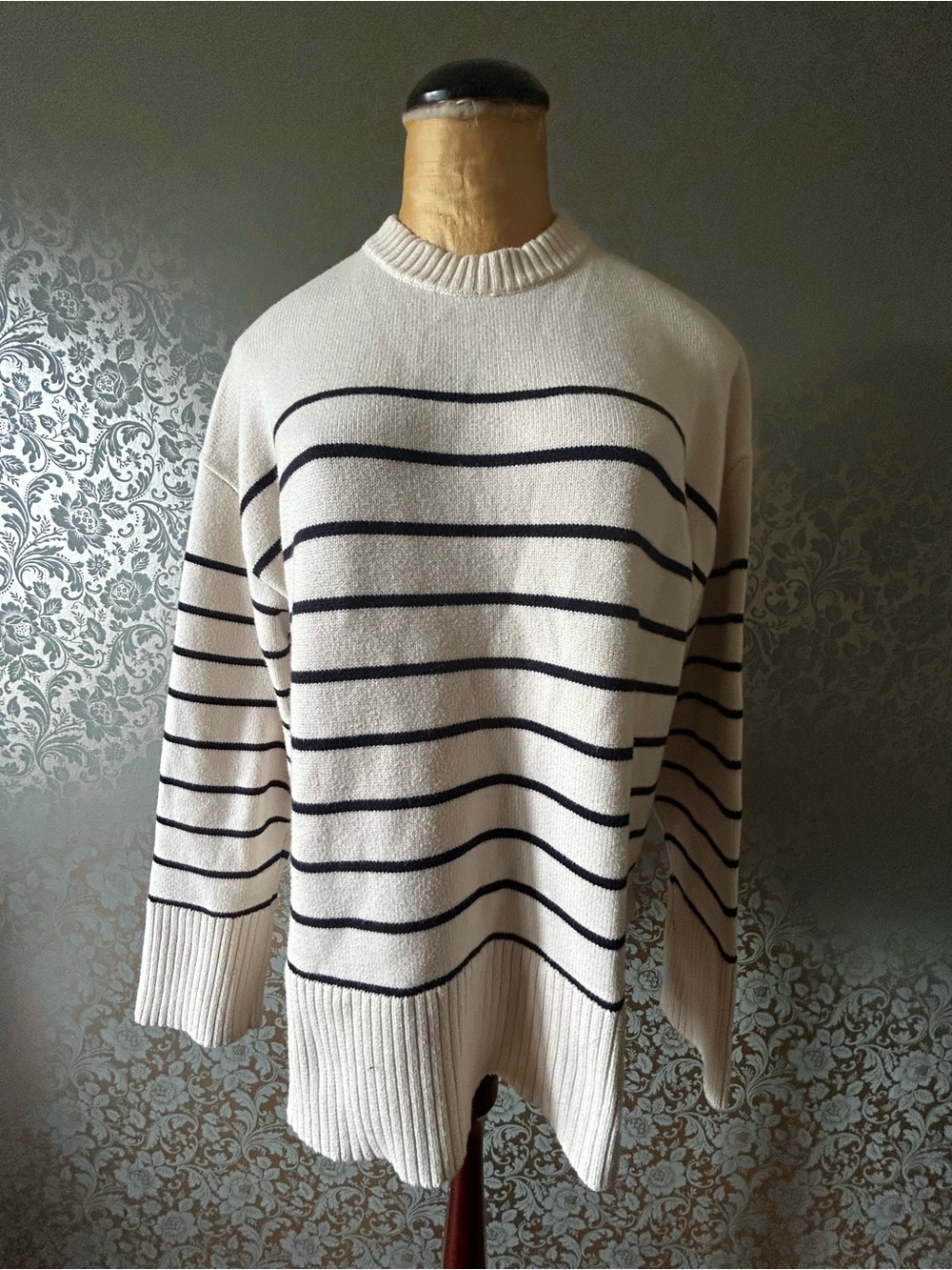 Zara French Girl Style Striped Knit Crewneck Sweater - Cream & Black - Size M